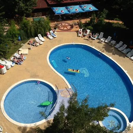 מלון Jupiter סאני ביץ'