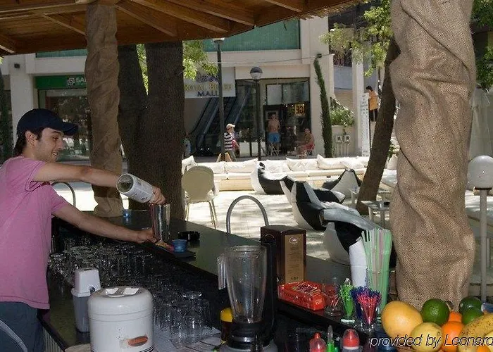 מלון Jupiter סאני ביץ'