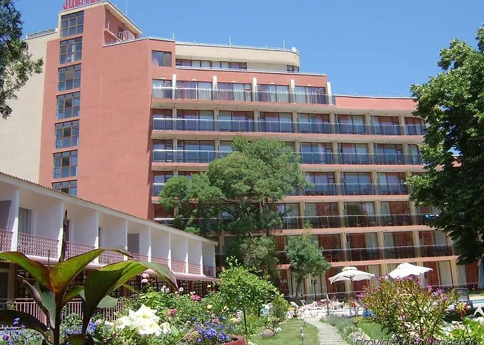 מלון Jupiter 3*