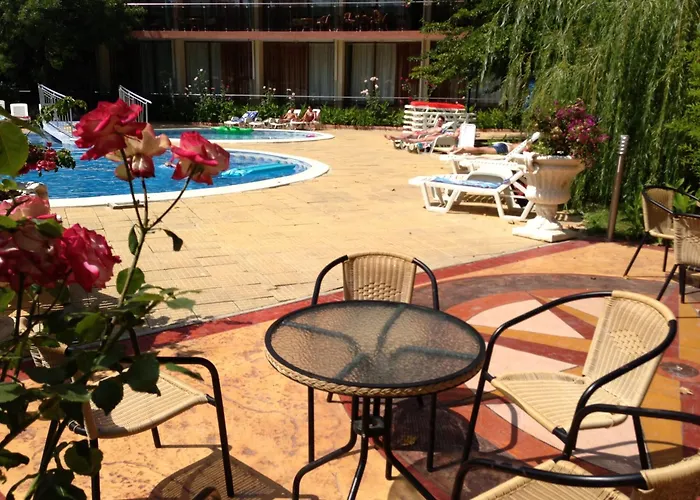 Jupiter מלון סאני ביץ'